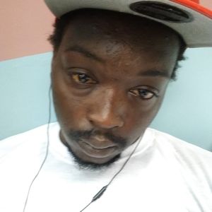 Meet your Posher, Devonte